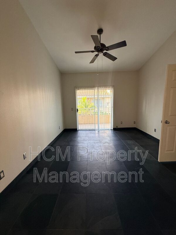 Building Photo - 25133 Via Azul