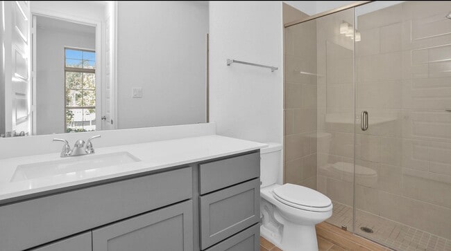 Building Photo - 211 Sierra Strm Ln