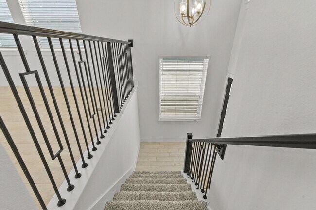 Building Photo - 21118 Garden Palm Dr