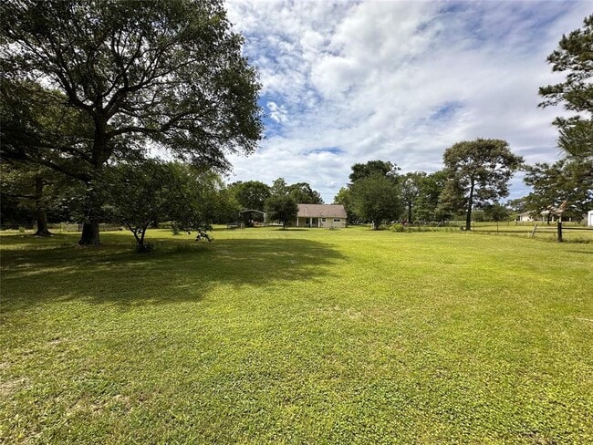 Building Photo - 6143 FM 3081