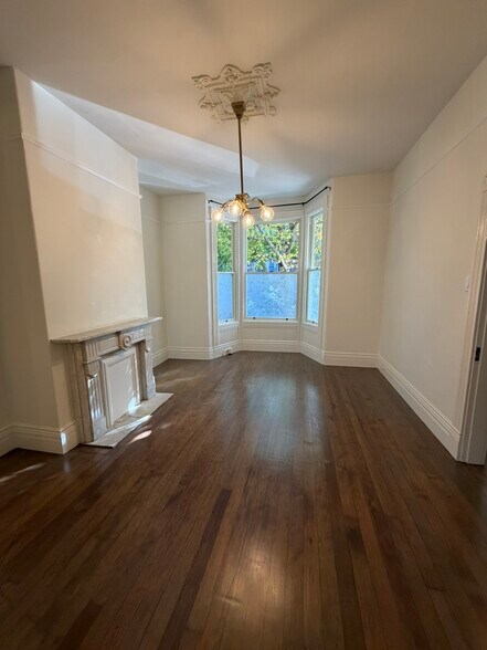 Building Photo - 3342 22nd St