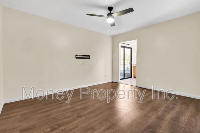 Building Photo - 622 Patricia Ln