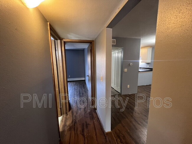 Building Photo - 4253 W Rivers Edge Cir