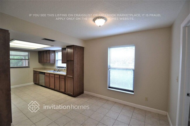 Building Photo - 1855 Allendale Dr