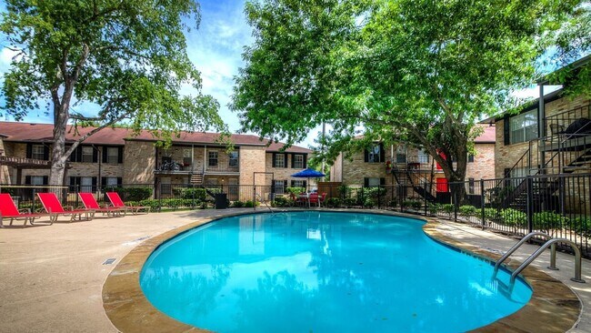 Building Photo - 16339 Stuebner Airline Rd