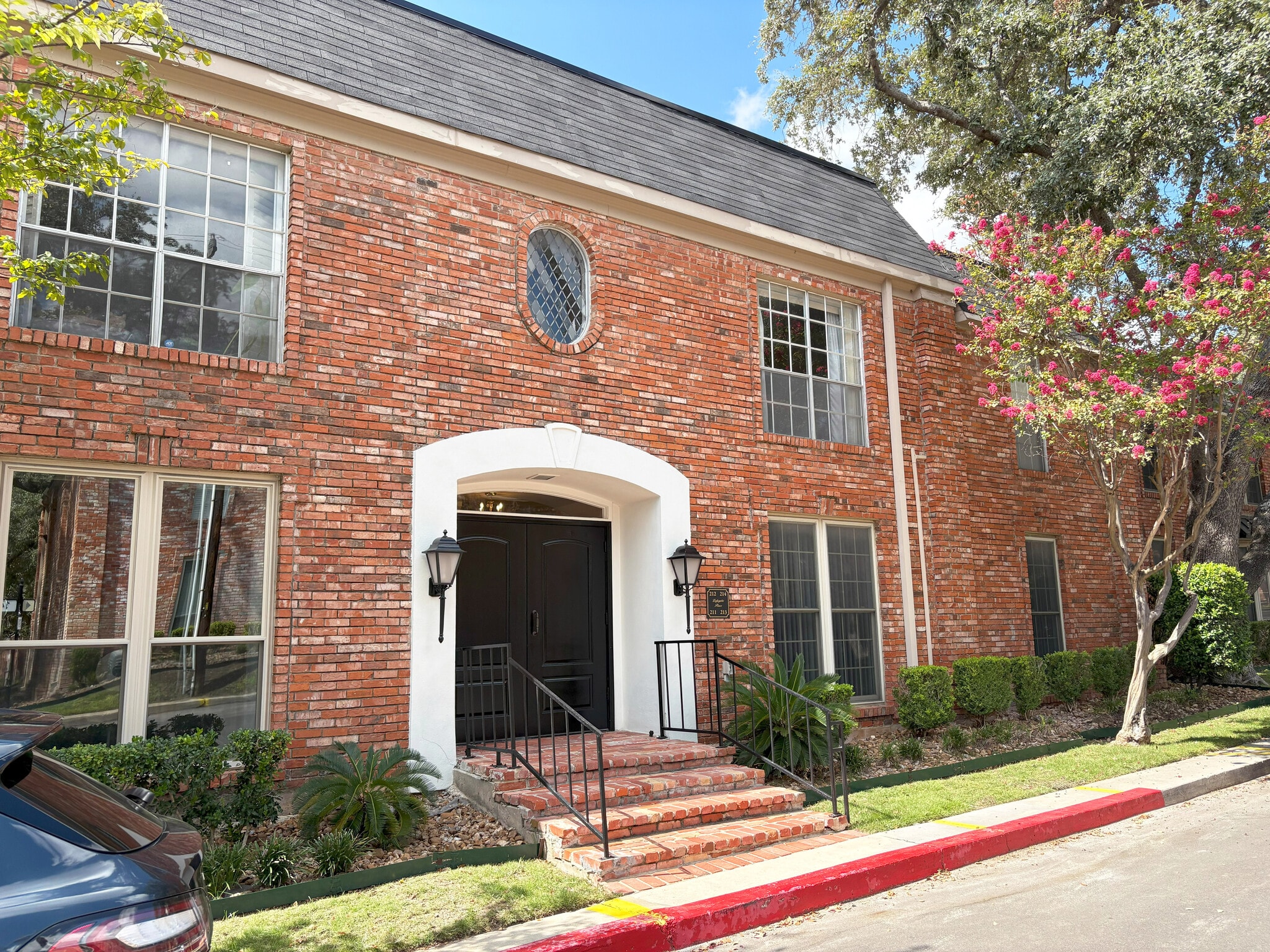 Front door - 7500 Callaghan Rd