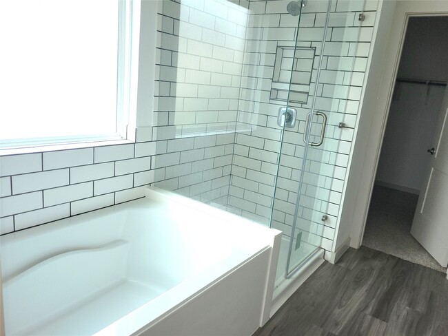 Building Photo - 22527 Cappella Vlg Ln