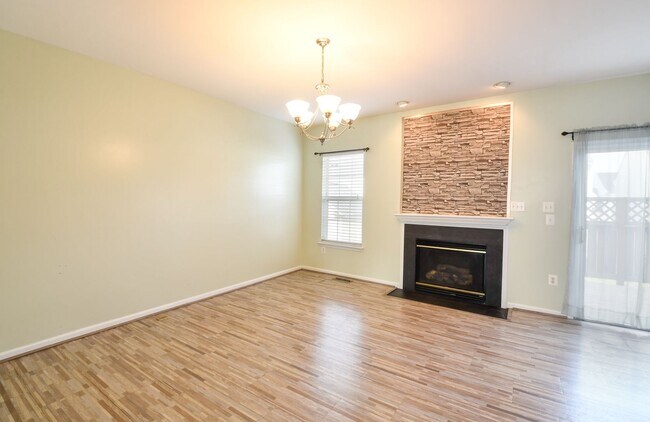 Building Photo - Idlewild Townhome for Rent