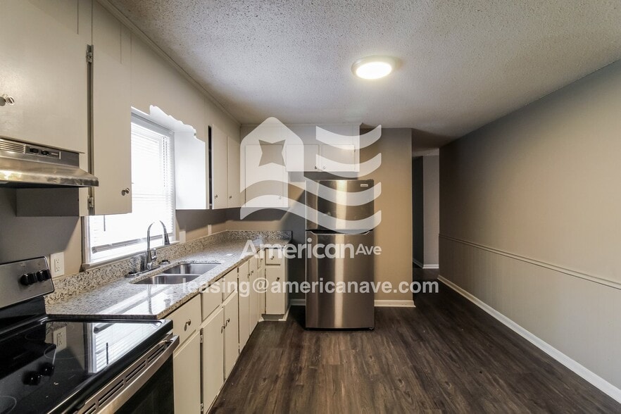 Building Photo - 4277 White Oak Ct