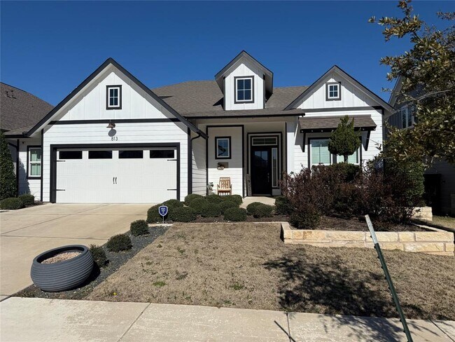 Building Photo - 813 Craven Hill Ln