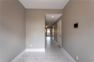 Building Photo - 35 Ojibwa Cir