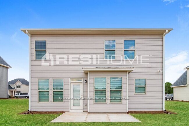Building Photo - 521 Fiery Warbler St