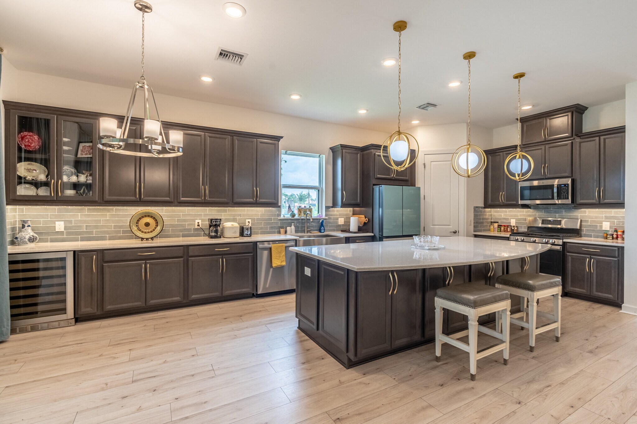 Kitchen - 15347 Turin Dr