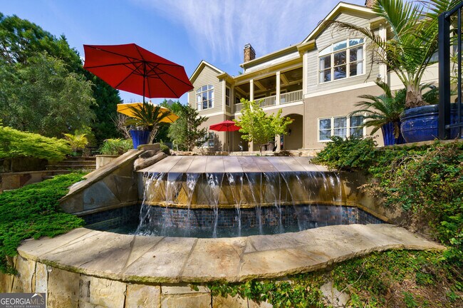 Building Photo - 115 Peninsula Dr