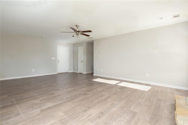 Building Photo - 82 Gray Field Ct