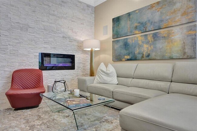 Building Photo - 1529 Shoreline Way