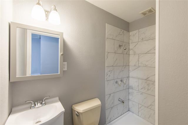 Building Photo - 418 Apollo Rd