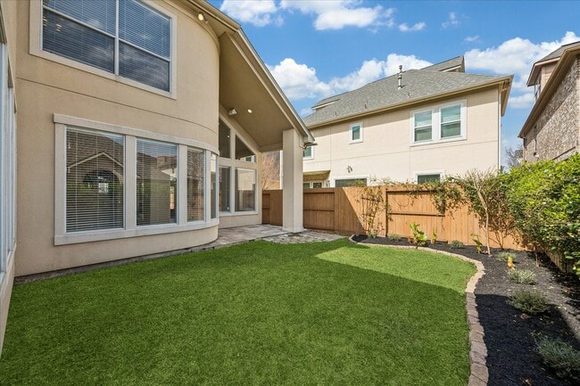 Building Photo - 1119 Gardencrest Ln