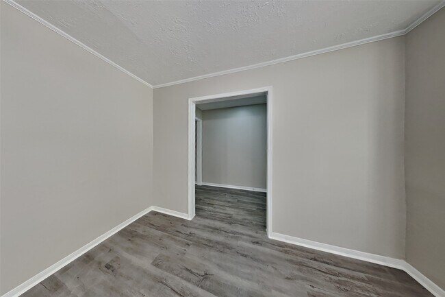 Building Photo - 22731 Elm Bark St