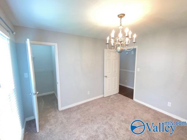 Building Photo - 826 Crestview Dr