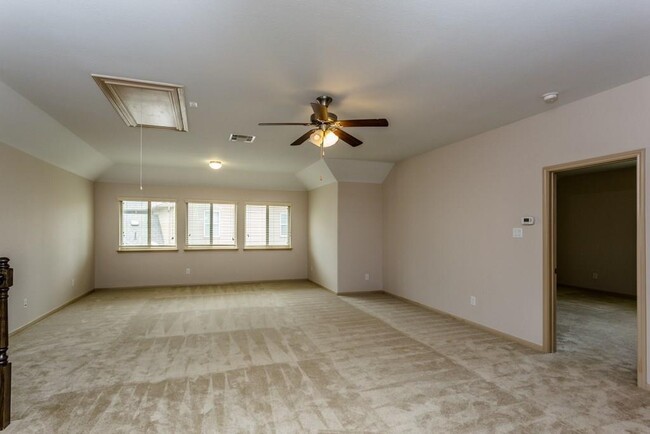 Building Photo - 11 Handbridge Pl