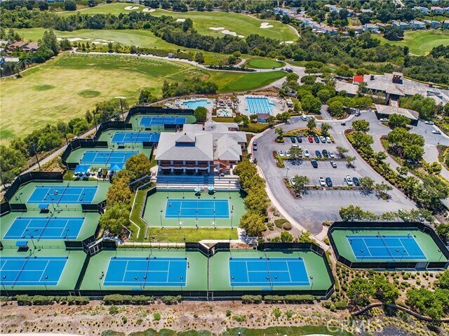 Building Photo - 12 Douglass Dr