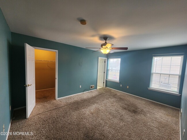 Building Photo - 129 Lighthouse Dr