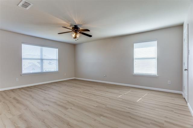 Building Photo - 5424 Threshing Dr