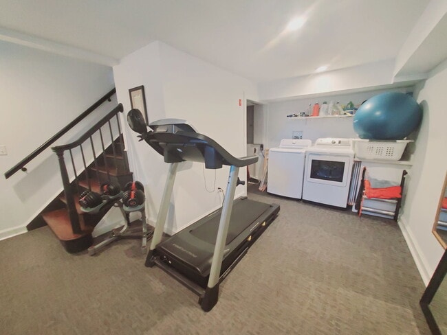 Building Photo - 29 Lexington Ave