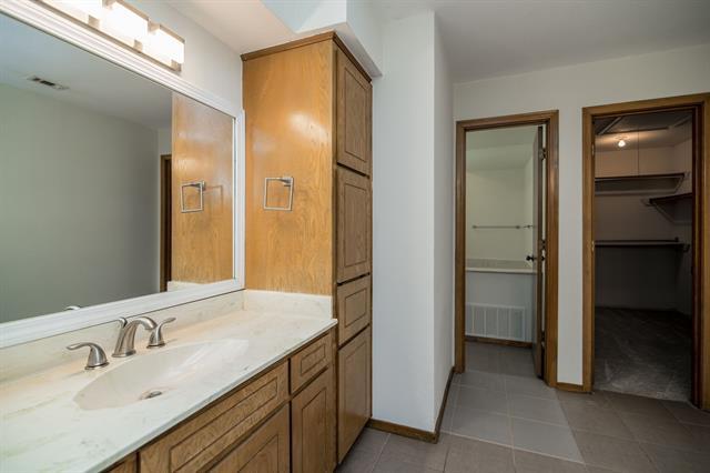 Building Photo - 1500 Idyllwild Dr
