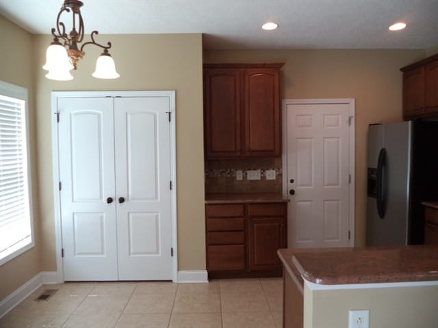 Building Photo - 2115 Country Brook Ln