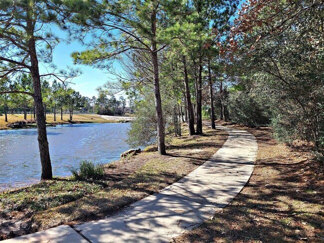 Building Photo - 1215 Tallow Park Ln