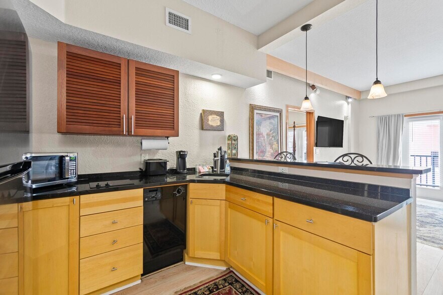 Building Photo - 101 Palm Harbor Pky