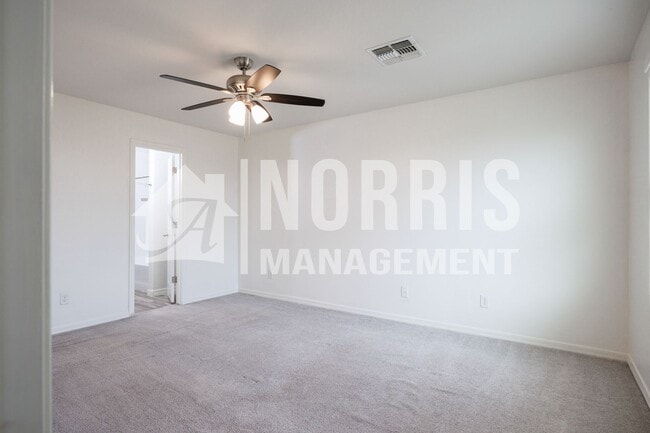 Building Photo - Two Story Home For Rent Available Now!