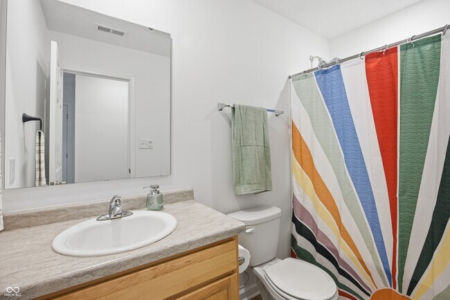 Building Photo - 6758 Honeysuckle Way