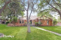 Building Photo - 718 Bordner Dr