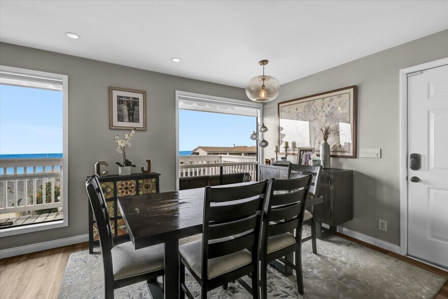 Building Photo - 2740 Highland Way