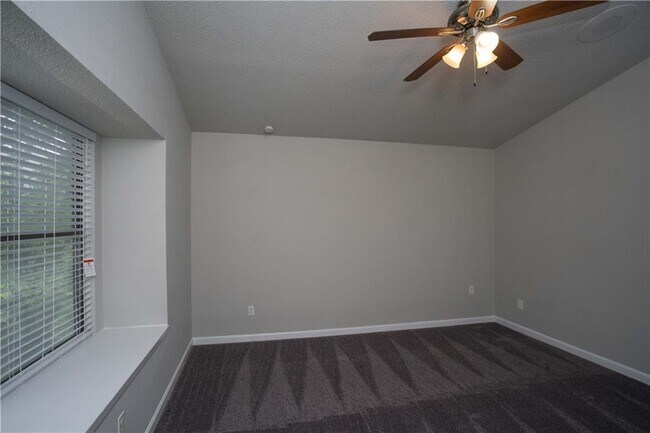 Building Photo - 5401 Loadstone Cove