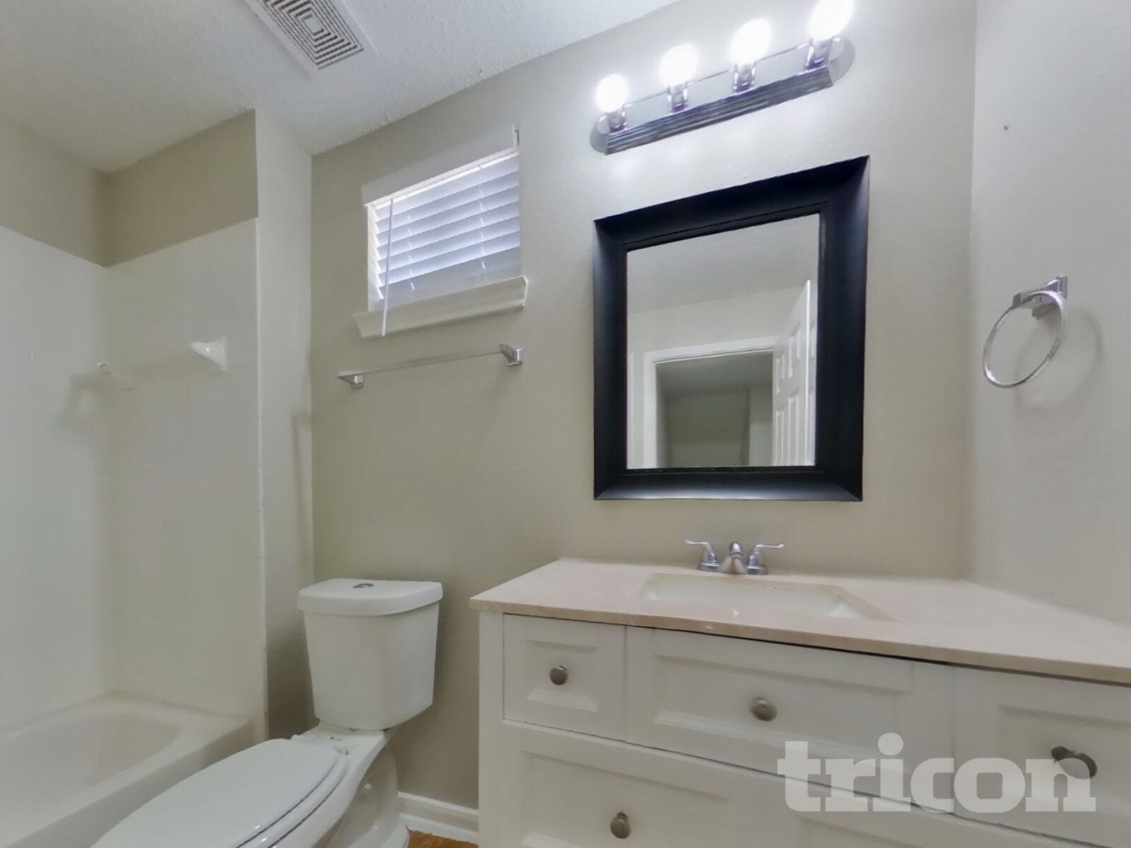 Building Photo - 3126 Kelling St