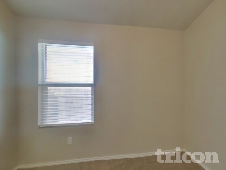 Building Photo - 3520 Catlett Crk Rd