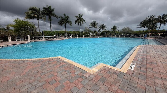 Building Photo - 9468 SW 221st Ln