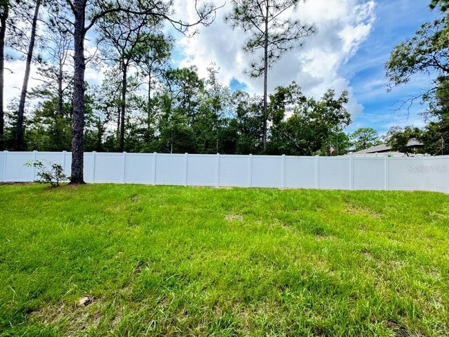 Building Photo - 7130 N Glenridge Cir