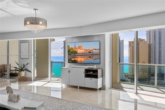 Building Photo - 200 Sunny Isles Blvd