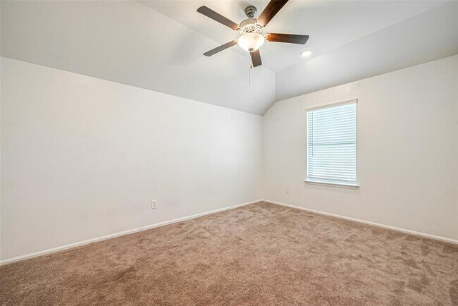Building Photo - 7603 Rainy Valley Ln