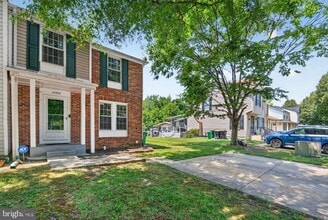 Building Photo - 10522 Lime Tree Way