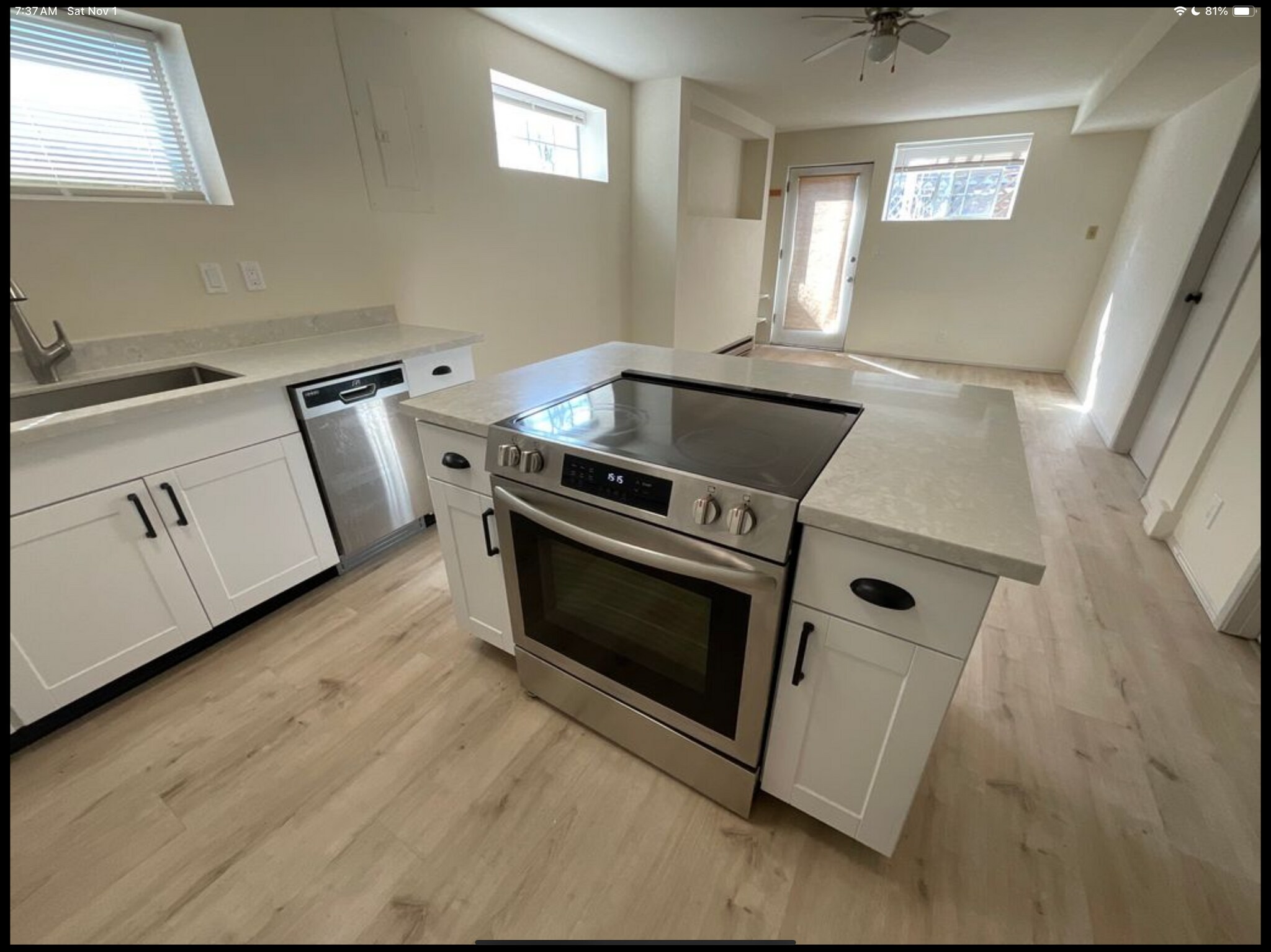 Currently vacant - 5214 Woodlawn Ave N