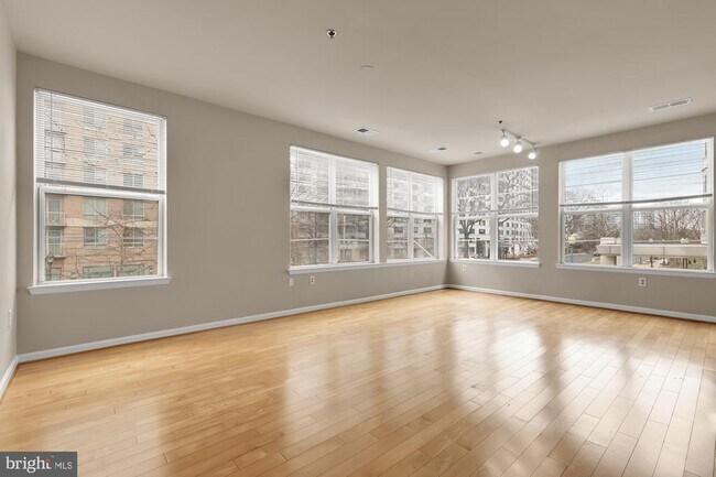 Building Photo - 1201 East-West Hwy