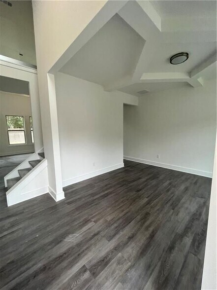 Building Photo - 1404 Slate Bend Dr