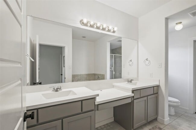 Building Photo - 1213 Glacier Ct