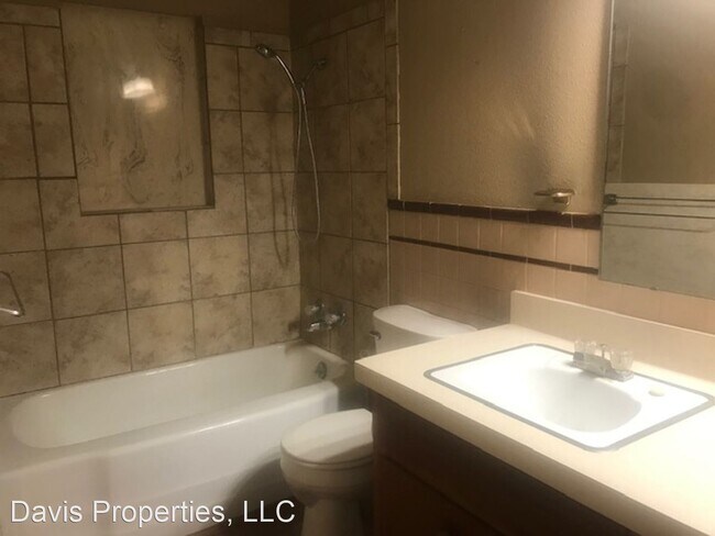 Building Photo - 1 br, 1 bath House - 424 N. Kansas 424